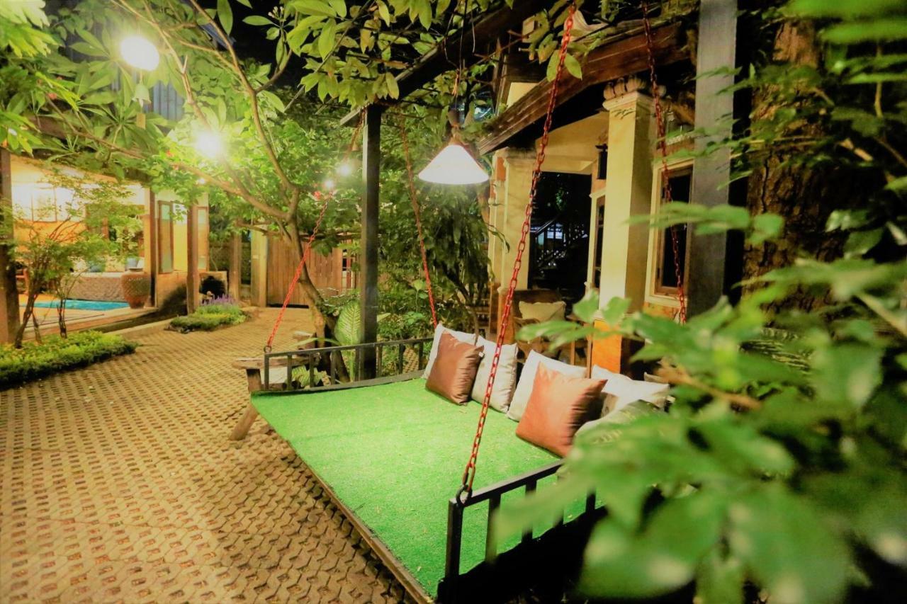 Santitham Guest House Chiang Mai Luaran gambar
